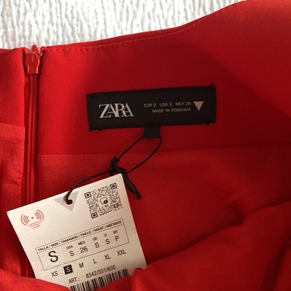Zara Red Bodycon Mini Dress Sleeveless Scoop Neck - Picture 2 of 3